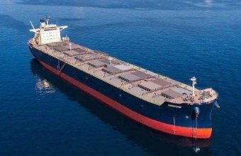 波罗的海航运交易所干散货船运价指数六个月以来首次出现月度增长