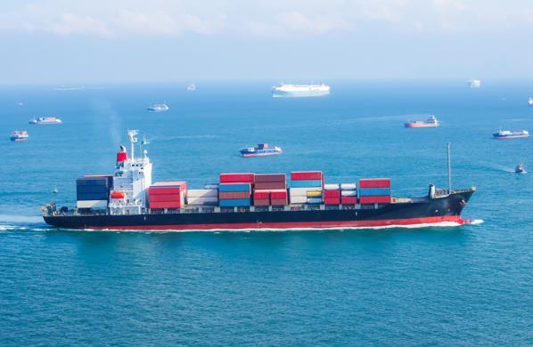 散货船货代对经济全球化发展起着重要推动作用
