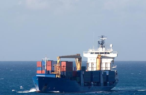 散货船货运代理是一种解决货物运输问题的便捷选择