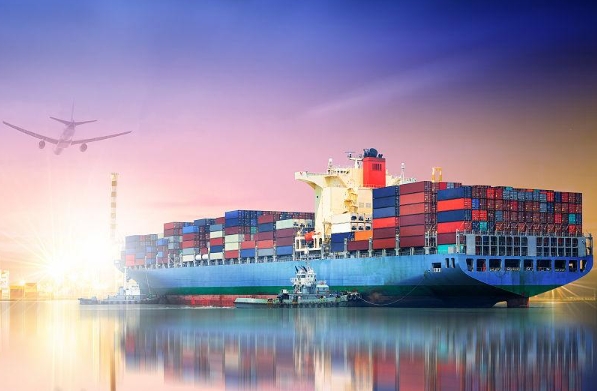 散货船运价的浮动和变化也给贸易活动带来了不确定性和挑战