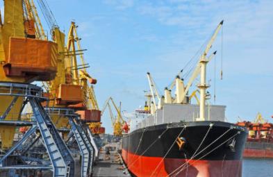 上海港散货船运输的四大优势分析