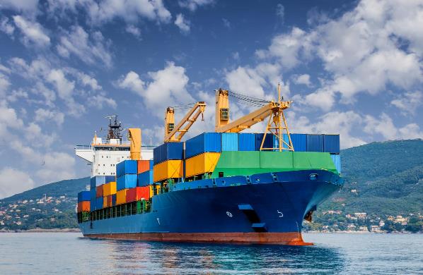散货船运价的变化对国际贸易有着重要的影响