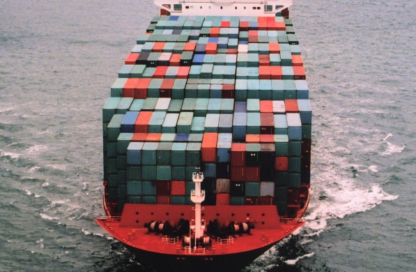 随着国际贸易的不断增长，散货船市场一直备受关注