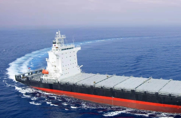 散货船海运是海洋运输行业中一种重要的运输形式，具有其独特的优势