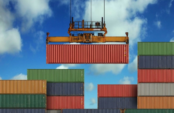 散货船货代行为促进国内外货物流通和贸易合作发挥了重要作用